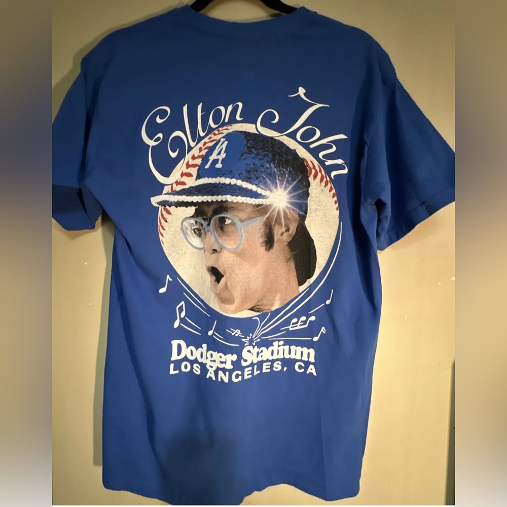 Elton John Large Shirt 2022 Farewell Yellow Brick Road Tour LA Dodgers Stadium